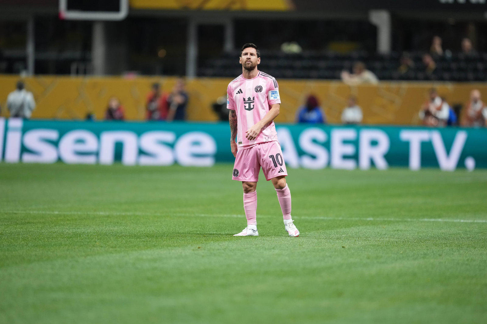 半岛体育app登录-梅西回归赛场，比分优势明显首场状态亮眼，独行侠观众沸腾！的简单介绍-半岛体育app登录